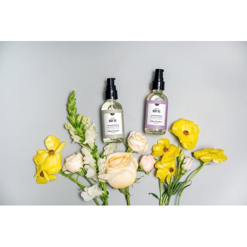 Edens Garden Vanilla Sandalwood Bath & Body Oil – Luxury Aromatherapy Blend with Pure Essential Oils & Vitamin E for Smooth, Hydrated Skin – After Shower Moisturizer for Women & Men, 2 fl oz (59 ml)