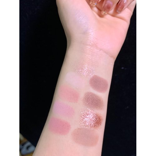 Lovelycat Eye Shadow Palette Makeup Red Eyeshadow Palette Eye Shadow Sticks Matte Shimme Eye Shadow Applicator Sticks Long Lasting, All Skin Blendable Colorful 9 Color Gift Kit (gold)