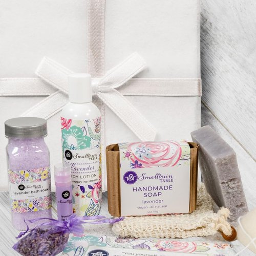 Relaxing Lavender Spa Box for Her - Self Care Relaxation Gifts, Spa Kit, Christms Gifts for Her, Handmade Soap, Organic Gifts for Women