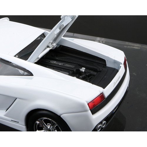 Maisto 1:24 Scale Assembly Line Lamborghini Gallardo LP 560-4 Diecast Model Kit, White