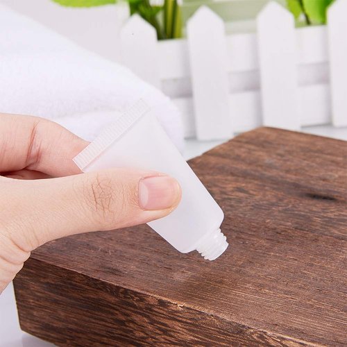 BENECREAT 30 Pack 5ml Clear Squeezable Sample Tubes Refillable for Lotion Facial Cleanser and Other Beauty Product