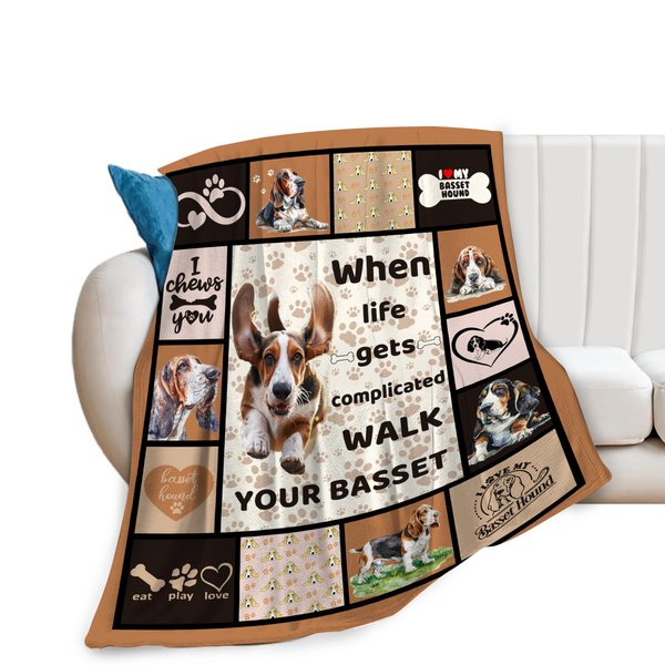 Basset Hound Dog Blanket Cute Basset Dog Decor Throw Blanket Super Warm Soft Plush Lightweight Fleece Flannel Animal Blanket Gifts for Girls Women Boys for Winter Couch Bedding 40"X50"