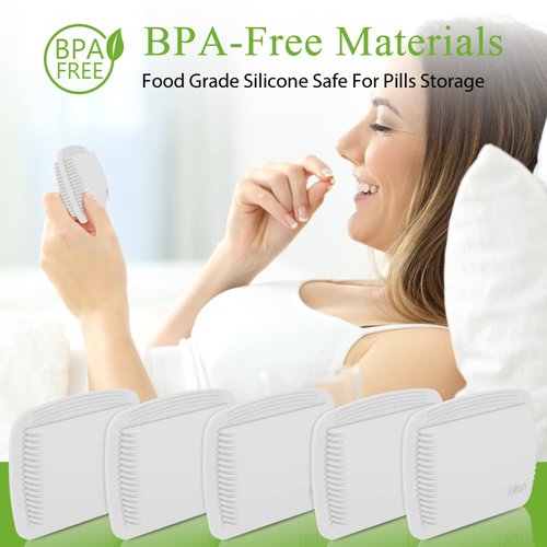 2 Pieces Pill Organizer Reusable Pocket Pill Case Portable Open Pill Pouch Silicone Small Pill Box Pill Container Pill Holder Pill Bags Organizing Medication, Vitamins, and Tablets for Travel (White)