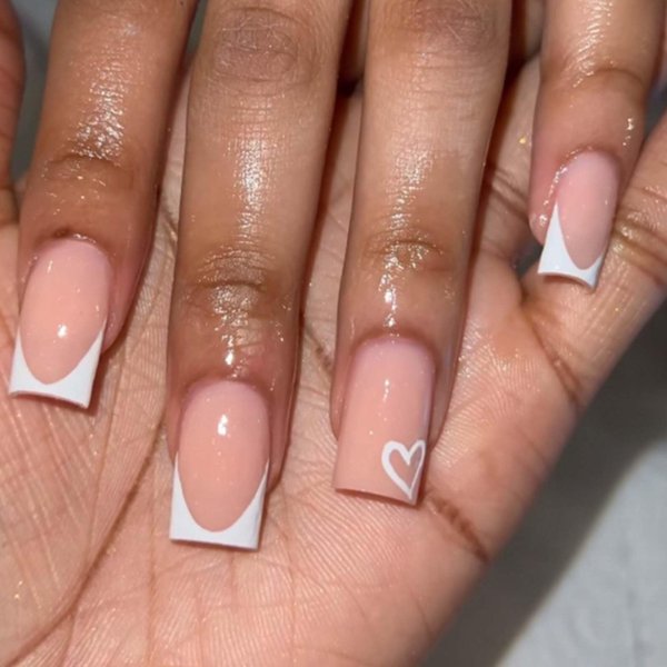 YoYoee Short Nude Nails Tips French False Nails Square Press on Nails Cute Full Cover Fake Nails for Women and Girls 24PCS