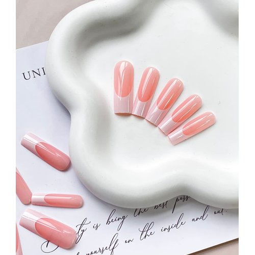 MABKJLF Press on Nails Long Square White French Tip Fake Nails Full Cover False Nails with Designs White Nail Tip Glossy False Nails with Nail Glue Artificial Acrylic Nails for Women Girls 24 Pcs