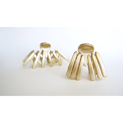 Generic Light gold expandable acrylic hair claw clip