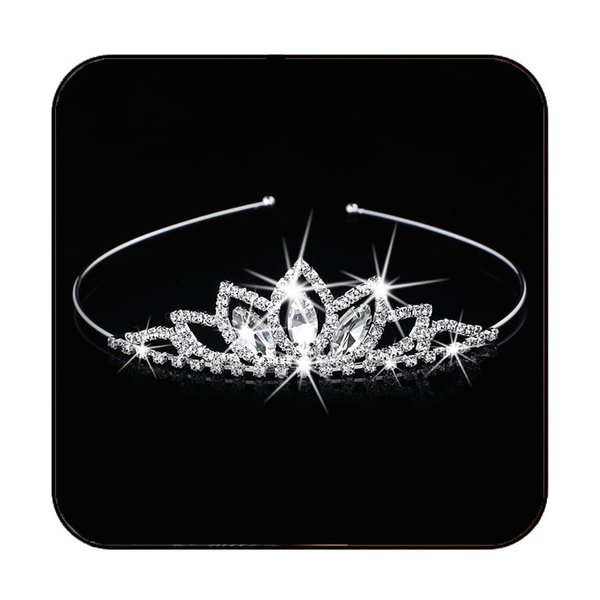 Yean Silver Crystal Tiara Crowns Rhinestone Birthday Crowns Headband Tiaras for Women (Silver)