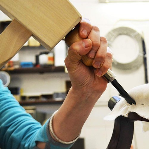 C.S. Osborne 124 Staple Remover 124 Upholstery Tools