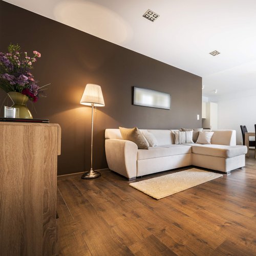 Satco 21734-7.5W A19 LED Clear Medium base 3000K 120V 4-Pack A19 A Line Pear LED Light Bulb