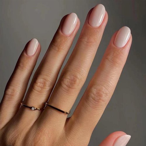 YoYoee Short Milky White Press on Nails Almond False Nails Solid Color Nail Art Acrylic Full Cover Fake Nails Cute Nails Tips for Womon and Girle 24 Pcs