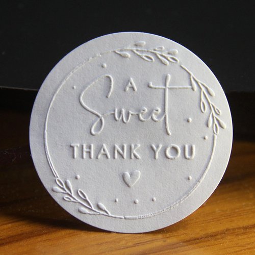 100x A Sweet Thank You Embossed Stickers Wedding Sticker Wedding Snack Bag Sweets Desserts Favors Stickers Embossed Labels Thank You Gift Tags Party Favor Label Round Sticker (A Wweet Thank You)