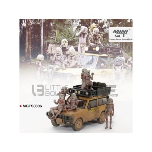 Roofrack Tan (Dirty Version) Camel Trophy - Papua New Guinea Team USA (1982) with Papua New Guinea Asaro Mudmen 6 Piece Figure Set 1/64 Diecast Model Car by True Scale Miniatures MGTS0006