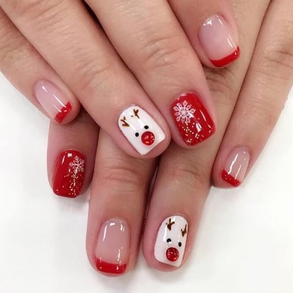 Christmas Press on Nails Short Square Design Fake Nails with Nail Glue Acrylic Artificial False Nails Cute Snow Elk Full Cover Stick on Nails for Women Girls Kids Manicure Tips 24Pcs（Red White）