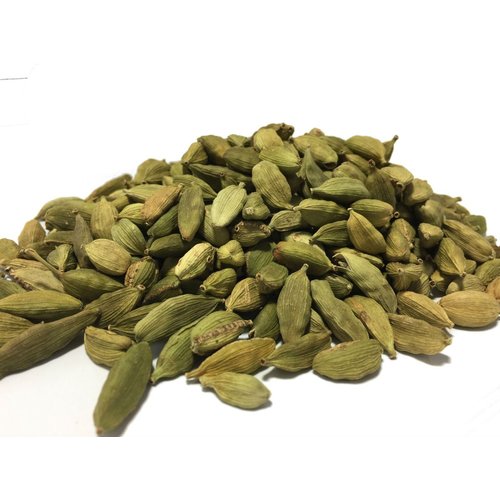 Cardamom Pods Whole, Green - plastic jar holds 2 oz. - KOSHER