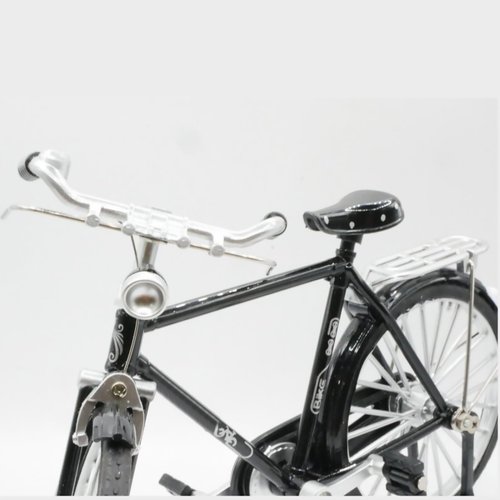 ZEZEFUFU Retro Bicycle Model 1:10 Miniature Alloy Bicycle Model Mini Bike Decoration Ornament for Home