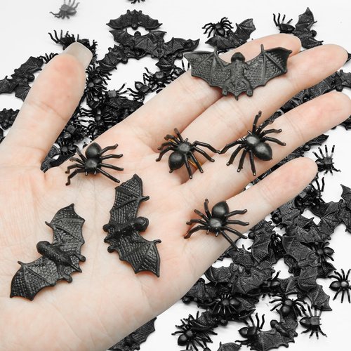 CANIPHA 200Pcs Mini Spiders Bats Halloween Decorations, Include Plastic Bats and Fake Spiders, Creepy Scary Prank Toys Fake Bats Spider Hallowmas Prank Props Supplies for Kid Gift Joke Toy Home Decor