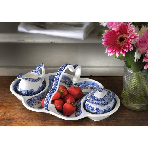 Spode Blue Italian Covered Sugar Bowl | 9 Oz Sugar Container for Coffee Bar, Kitchen Countertop | Fine Earthenware | Microwave and Dishwasher Safe | Made in England