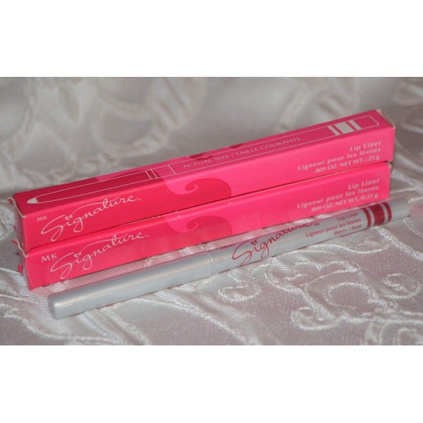 Mary Kay MK Signature Lip Liner: Berry