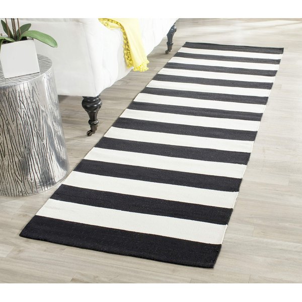 SAFAVIEH Montauk Collection Runner Rug - 2'3" x 8', Black & Ivory, Handmade Flat Weave Boho Farmhouse Cotton Stripe, Ideal for High Traffic Areas in Living Room, Bedroom (MTK712D)