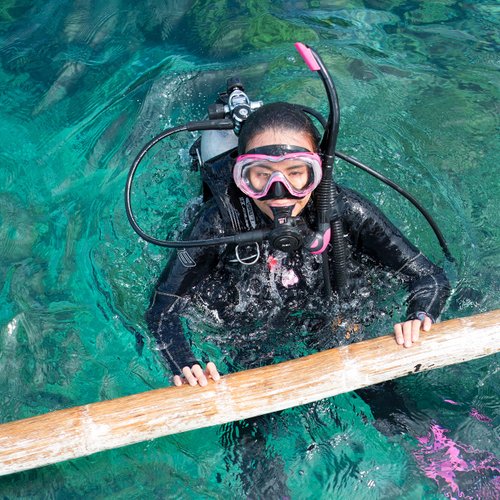 TUSA M-3001 Freedom Tri-Quest Scuba Diving Mask, Black/Black