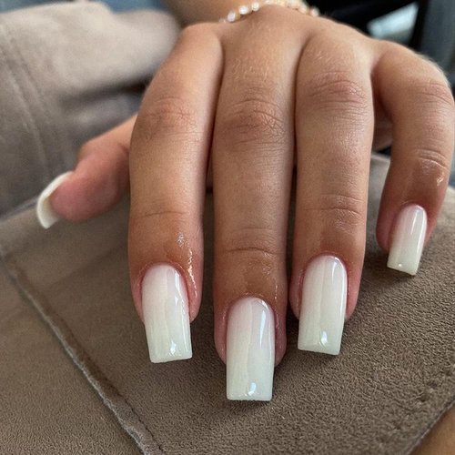 Frosting White Press on Nails Medium Long Square,KXAMELIE Solid Color Coffin Fake Nails Press on Classic Glue on Nails Opaque Acrylic Nails Set White Nails for Women Girls in 24 PCS