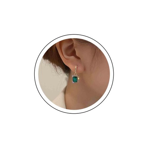Sttiafay Vintage Emerald Crystal Drop Earrings Green Cz Dangle Earrings Emerald Gem Square Earrings Gold Rhinestone Stud Earrings Jewelry for Women