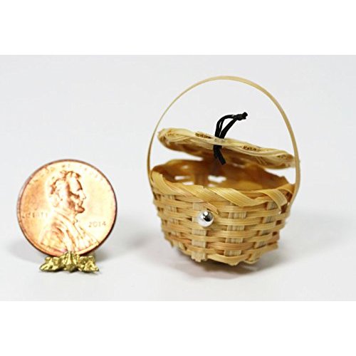 International Miniatures Dollhouse Miniature Picnic Basket with Lid