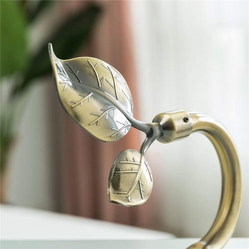 HIKMLK Leaf Shaped Curtain Holdbacks 2pcs, Handmade Metal Curtain Side Holders for Wall, Antique Bronze Brass Curtain Tieback Hook Pull Backs for Drapes Window Home Decoration