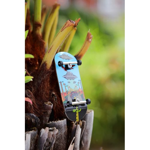 Skull Fingerboards® Alien Invasion 34mm Pro Complete Professional Wooden Fingerboard Mini Skateboard 5 PLY with CNC Bearing Wheels