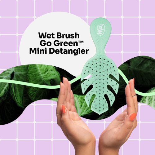 Wet Brush Go Green Mini Detangler, Green - Detangling Travel Hair Brush - Ultra-Soft IntelliFlex Bristles Glide Through Tangles & Gently Loosens Knots While Minimizing Pain, Split Ends & Breakage