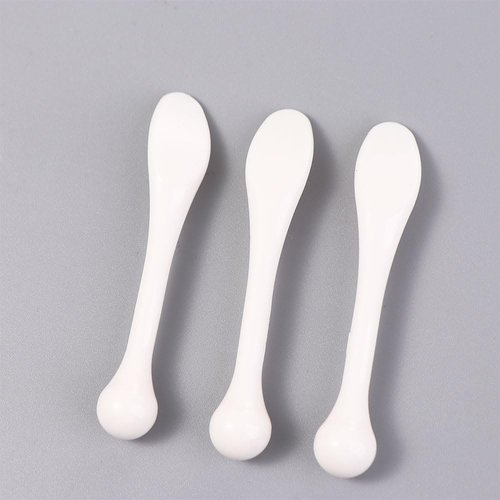3Pcs Gold Makeup Sticks Mud Mixing Tool, Acrylic Cosmetic Spatulas Scoop Face Cream Spoons Portable Mask Stick Cosmetic Mask Spoon Spatulas Treatments and Masks