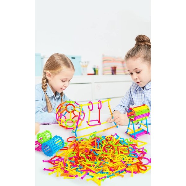 LZSQTOYS 560 PCS Building Blocks Set, Different Shape Educational Construction Engineering Set 3D Puzzle, Interlocking Creative Connecting Kit,Great Toy for Both Boys and Girls CMB-138