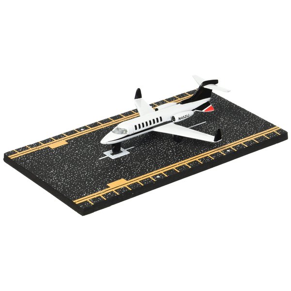 Hot Wings Planes Private Jet with Connectible Runway in Aviation Museums Nationwide