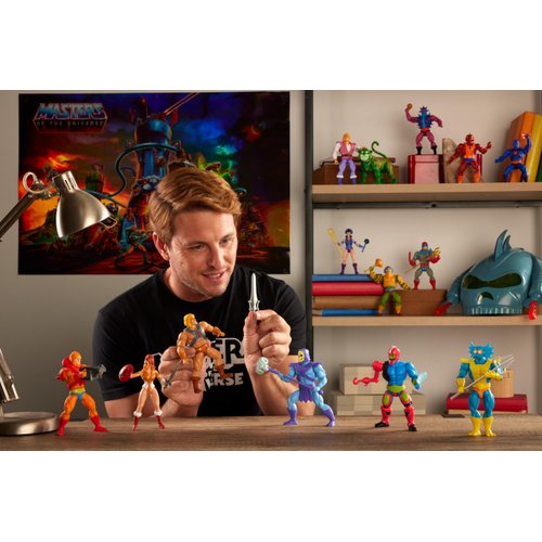 Masters of the Universe Origins Toy, Mer-Man Cartoon Collection Action Figure, 5.5-inch Aquatic MOTU Villain, Accessories & Mini-Comic