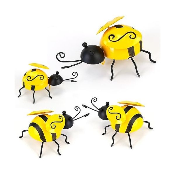 4Pcs Bumble Bee Set Ornament 3D Iron Hanging Bee Wall Decor Art Sculpture Statues Decorations for Fence Lawn Bar Living Room