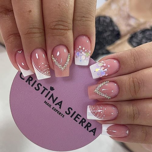 24Pcs French Tip Press on Nails Short Square Nude Pink Fake Nails Hexagon Nail Glitter Design Heart Rhinestones False Nail Full Cover Artificial Glue on Nails for Women Girls Acrylic Nails Decorations
