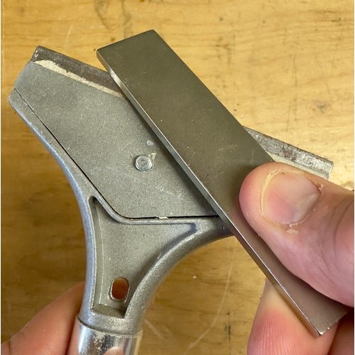 Diamond Machining Technology (DMT) Dia-Sharp 4-inch Diamond Sharpening Stone, Fine, (D4F)