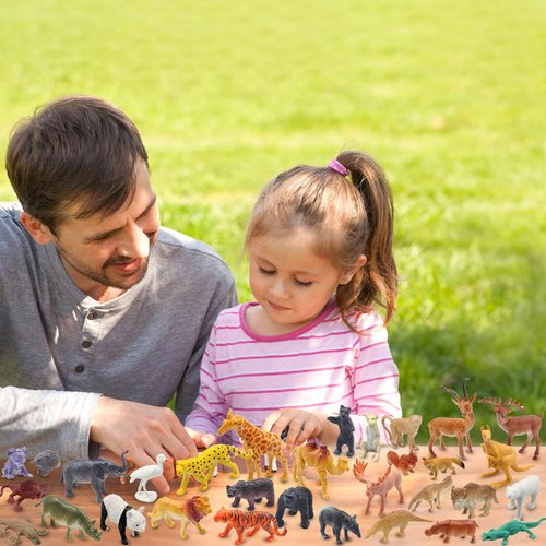 PINOWU Realistic Mini Wild Zoo Animals Figurines Toys 32 Pcs Gift Set for Education and Party Favors, Plastic Forest Safari Animals Lion, Hippo, Tiger, Bear, Elephant, Giraffe etc