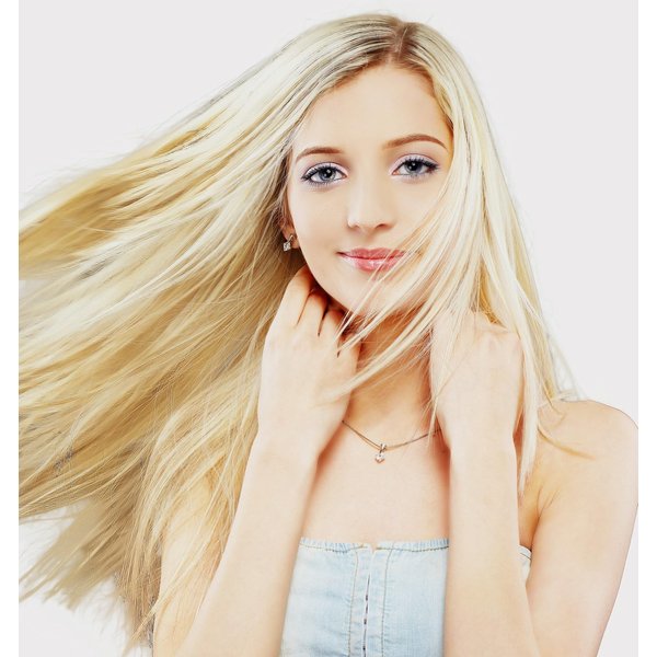 TRESSMATCH 20"-22" Remy Human Hair Clip in Extensions Platinum Blonde (Color #60) Thick to Ends 9 Pieces Full Head Set 4.3oz (122grams)