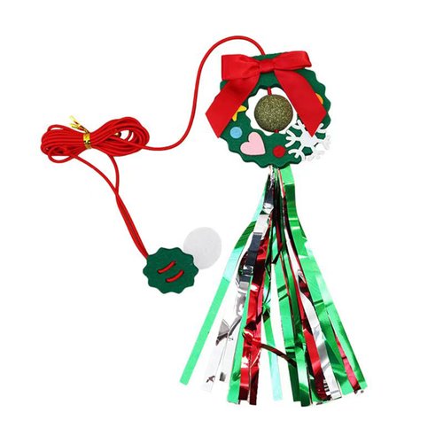 Honblviu Xmas Wreath Door Hanging Cat Toy, Hands Free Doorway Hanging Interactive Cat Teaser Toy with Coloured Ribbon for Indoor Promotes Cat and Small Dogs Hunting Exercise Merry Christmas