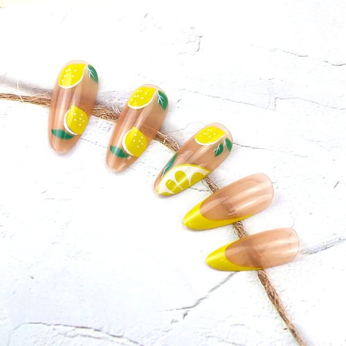 Lemon Press on Nails Medium Summer French Fake Nails with Fruit Lemon Designs Yellow False Nails With Nail Glue Spring Glue on Nails Summer Acrylic Nails Glossy Artificial Nails for Women Girls