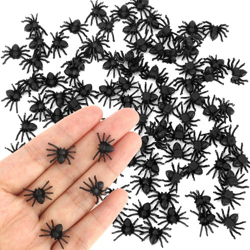 Fake Spiders Halloween Mini Spiders 100Pcs Black Small Fake Spider Realistic Plastic Scary Spiders Novelty False Spiders for Boys Adults Halloween Decorations Outdoor Indoor Prank Props Party Supplies