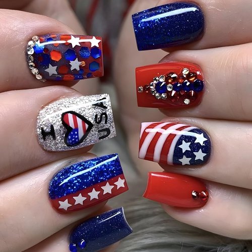 Short Press on Nails 4th of July Square Fake Nails Love USA Flag False Nails with Stars and Stripes Design Solid Color Glue on Nails Glossy Full Cover Artificial Stick on Nails for Women Girls 24PCS