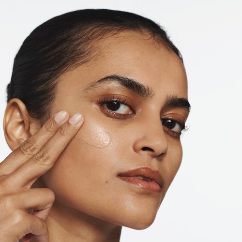 Clinique Superbalanced Oil Free Liquid Foundation Makeup For Dry to Oily Skin Types | Hydrating + Moisturizing, Petal, 1 Fl Oz