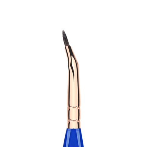Bdellium Tools Professional Makeup Brush - Golden Triangle 708 Bent Eyeliner - With All Vegan and Soft Synthetic Fibers, For Smooth Application (Blue, 1pc)