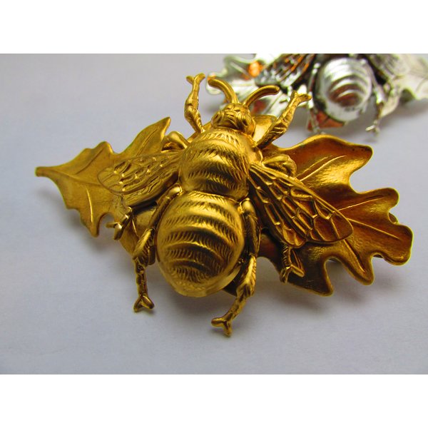Bee Hair Clip Oak Leaf Barrette Artisan Crafted Hair Clips for thick hair