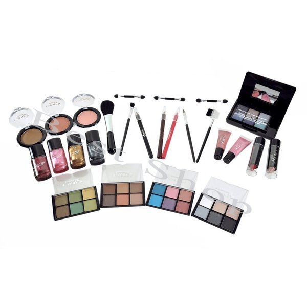 Cameo B220 26PCS Carry All Trunk - Professional EyeShadows Makeup Kit Set Makeup Kit with Reusable Aluminum Case Exclusive Holiday Gift Set