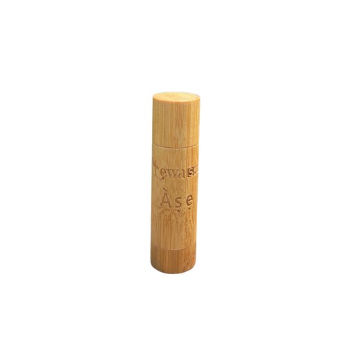 MyLewaSkin Àṣẹ Lip Balm for Men and Women, 100% Natural and Moisturizing, All-Day Moisture for Dry and Cracked Lips (tube, 0.17 oz)