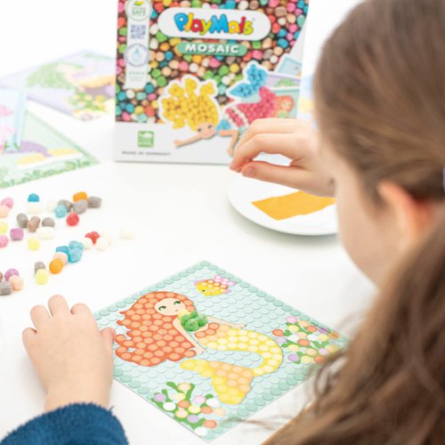 PlayMais Mosaic Dream Mermaid Creative Craft kit for Girls & Boys from 5 Years | 2300 6 Mosaic templates with Lovely Mermaids | stimulates Creativity & Motor Skills | Natural Toy