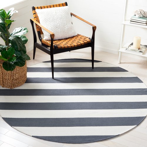 SAFAVIEH Montauk Collection 4' Round Grey/Ivory MTK712G Handmade Flatweave Boho Farmhouse Cotton Stripe Entryway Foyer Living Room Bedroom Kitchen Area Rug